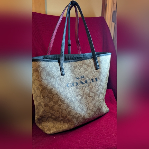 Coach Tan and Black Signature Tote Bag - Picture 1 of 10
